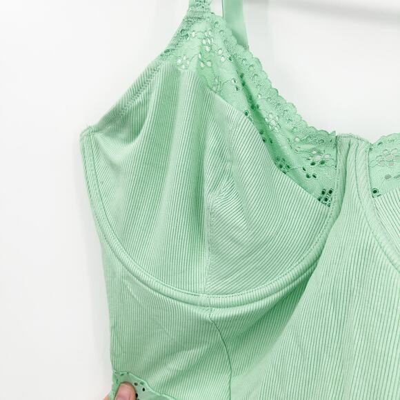Colsie Womens Coquette Eyelet Corset Bralette Crop Top Size 2X‎ Mint Green - Picture 6 of 12